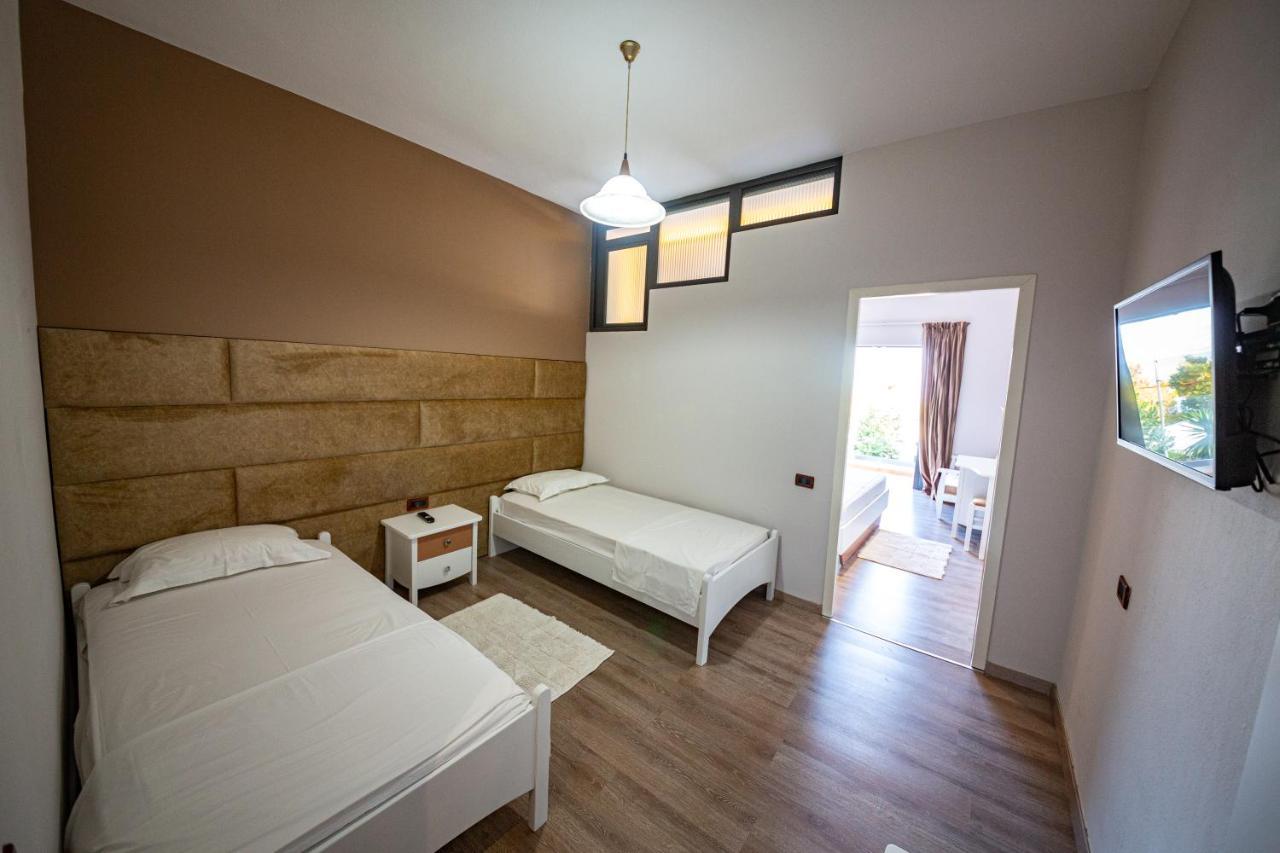 New Heaven Hotel Saranda Dış mekan fotoğraf