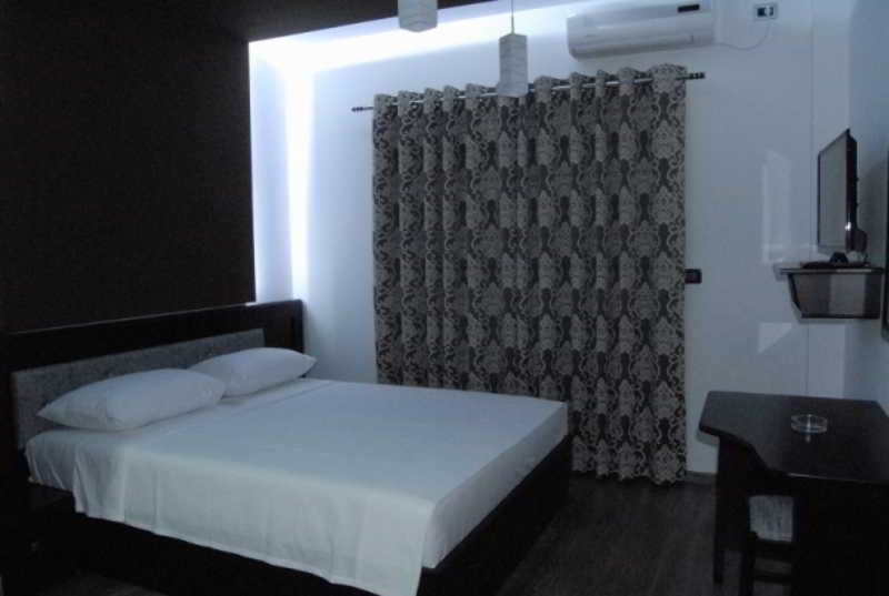 New Heaven Hotel Saranda Dış mekan fotoğraf